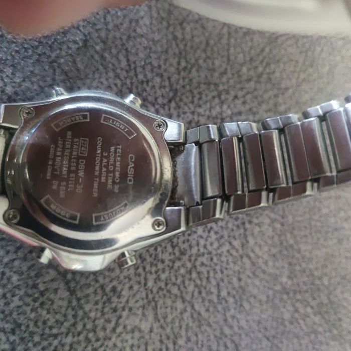 Часы Casio DBW-30.
