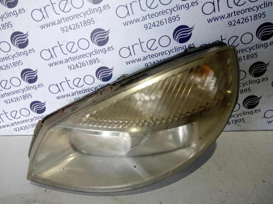 Farol Esquerdo Renault Scenic Ii Jm