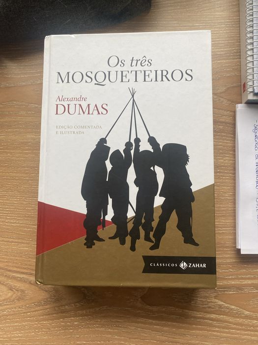 Os três mosqueteiros de Alexandre Dumas