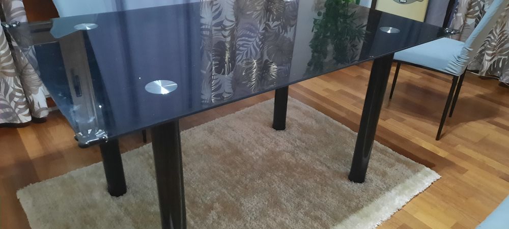 Mesa de jantar...