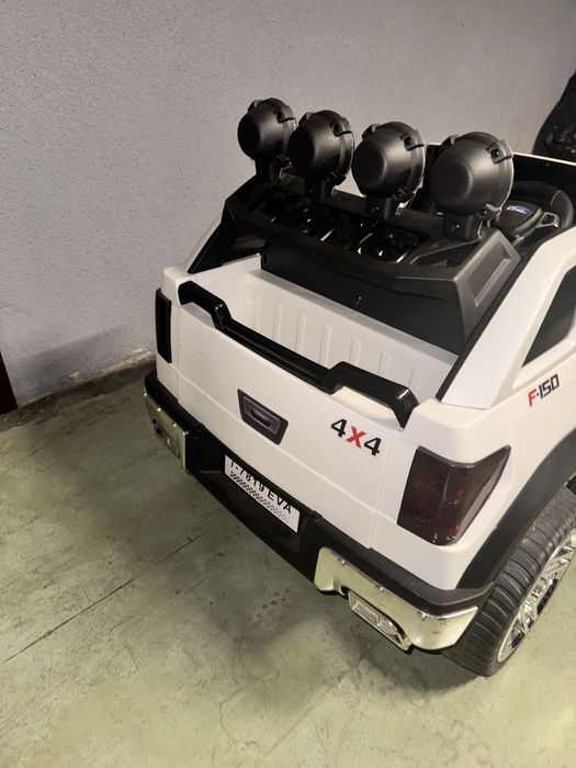 Детский автомобиль Ford long F150