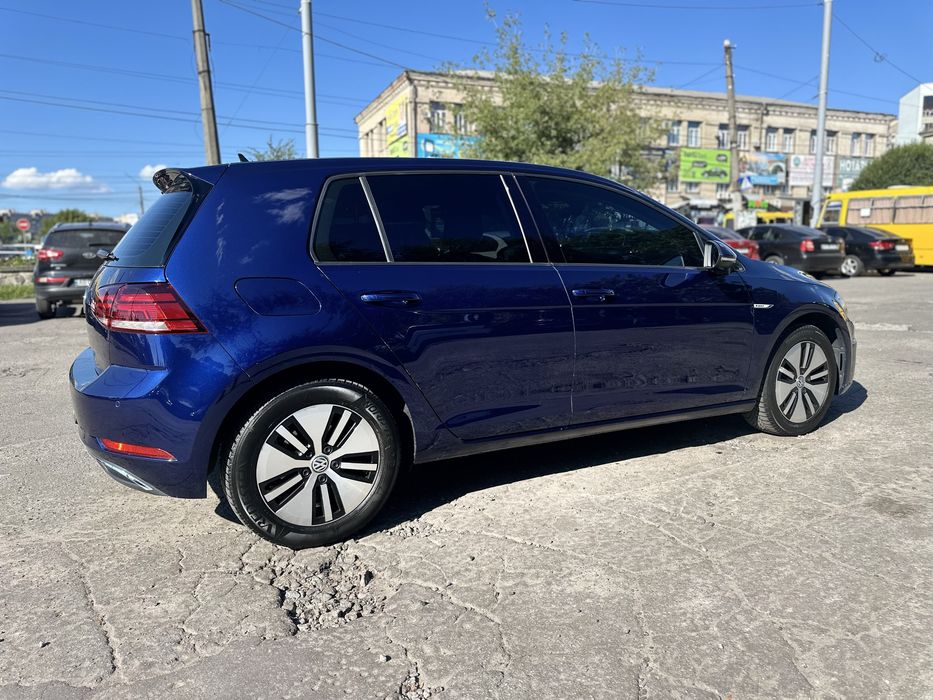 Продам e-golf 36кВт