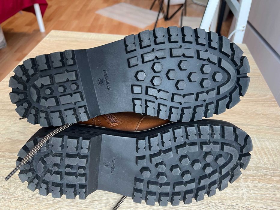 Черевики Pull&Bear Lace-up Hiking Boots 40 EUR: 790 грн. - Другие