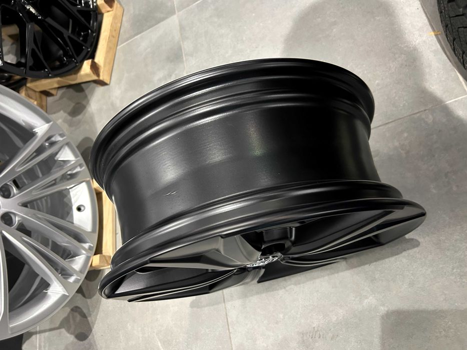 Oryginalne felgi 17 5x114.3 ET45 Toyota CHR I Corolla Cross Lexus UX