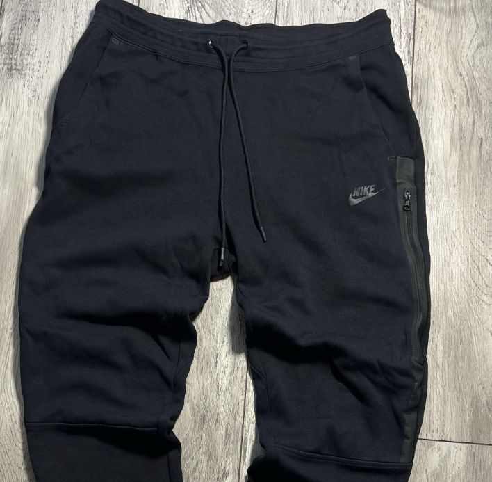 Спортивные штаны Nike