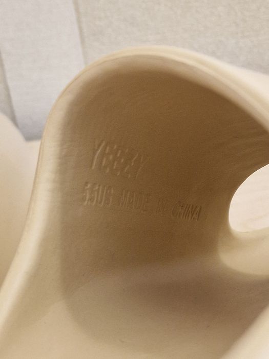 Нові шльопанці Adidas Yeezy розмір 37
