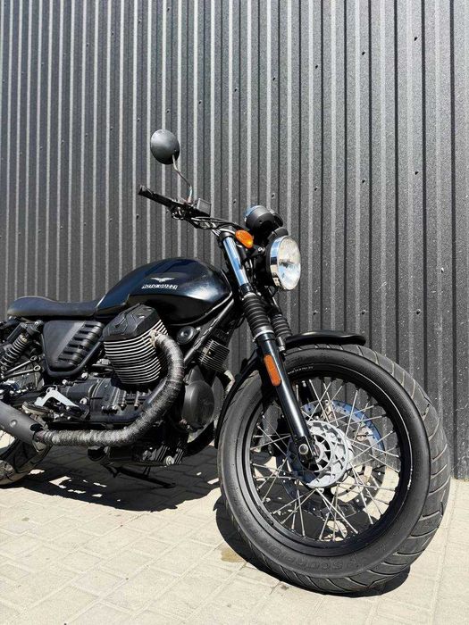 2014 Moto Guzzi V7 CLASSIC