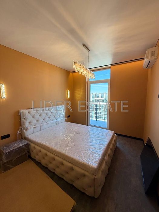 Продам 1,5 кімн. квартиру 43 м² у ЖК KRONA house, Ужгород, 9/9 пов. Забронюй зараз!
