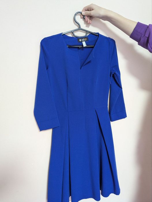 Сукні розміром М