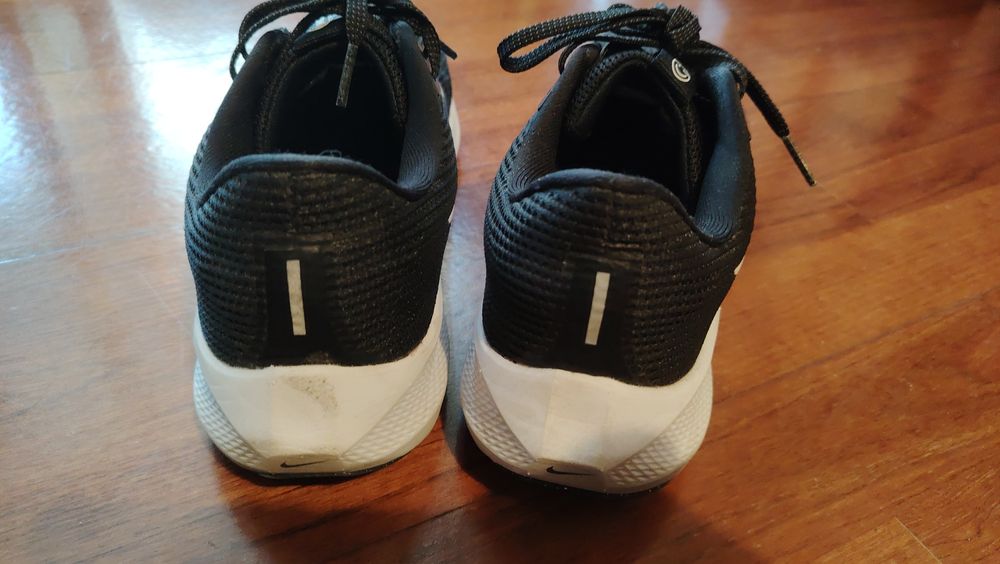 Nike Pegasus (serie40) número 44