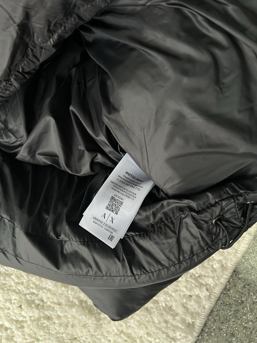 Пуховик Armani Exchange milano