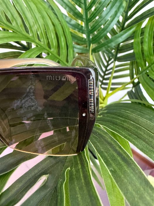 Окуляри жіночі міу міу сонцезахисні miumiu