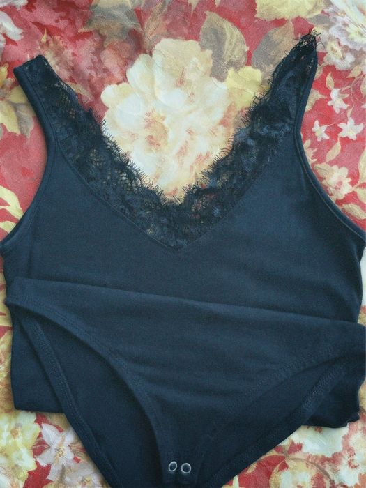 Чорне Боді SinSay