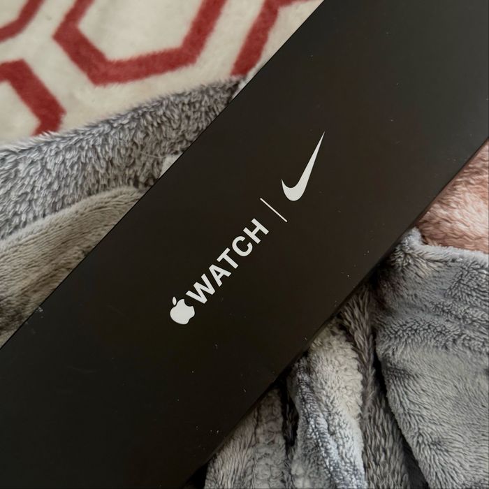 Apple Watch SE 40mm Silver Nike+