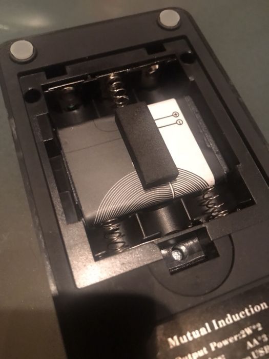 Calvin Klein Wireless Speaker Column64752343839489124