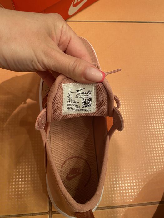 Кросівки NIKE COURT VISION ALTA TXT PINK оригінал 37 розмір