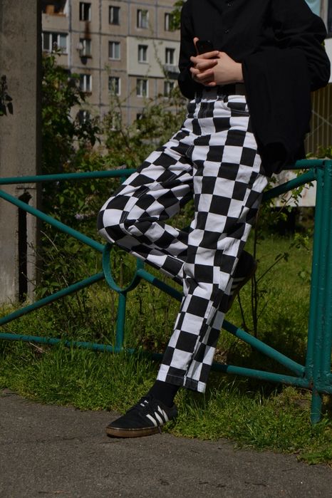 Джинси wide в клітинку від Bershka y2k