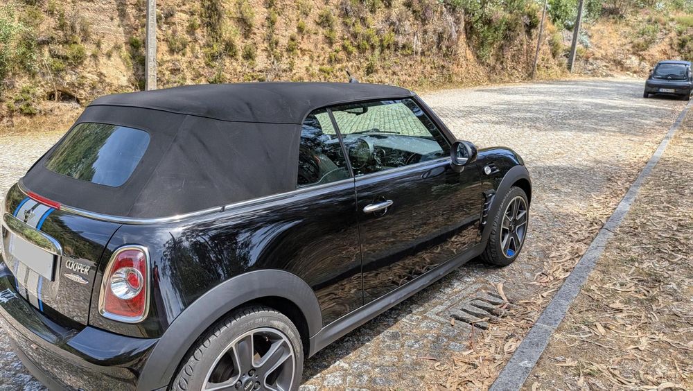 Mini Cooper Cabrio - Impeccable526216958050969604