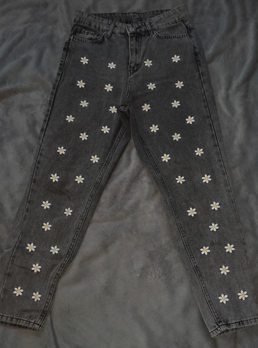 Джинси мом в гарному стані