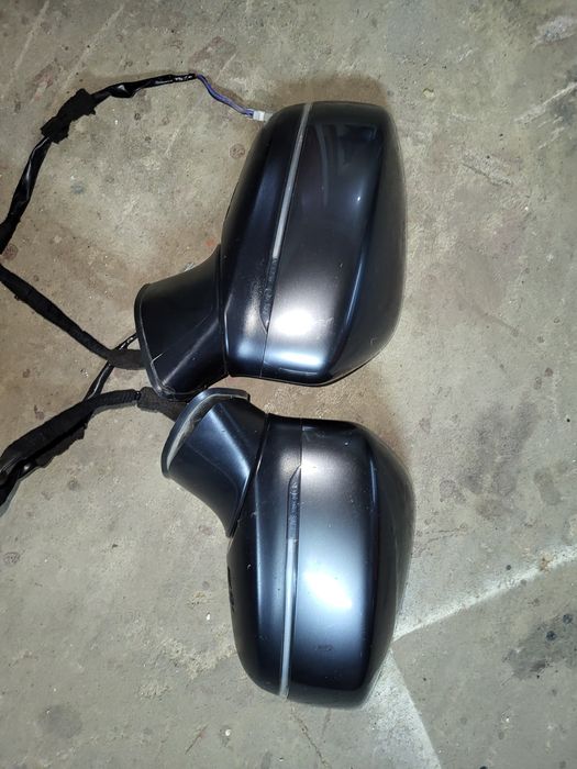 Lusterko Prawe Lewe 9 pin  CX5 2018rok 46g