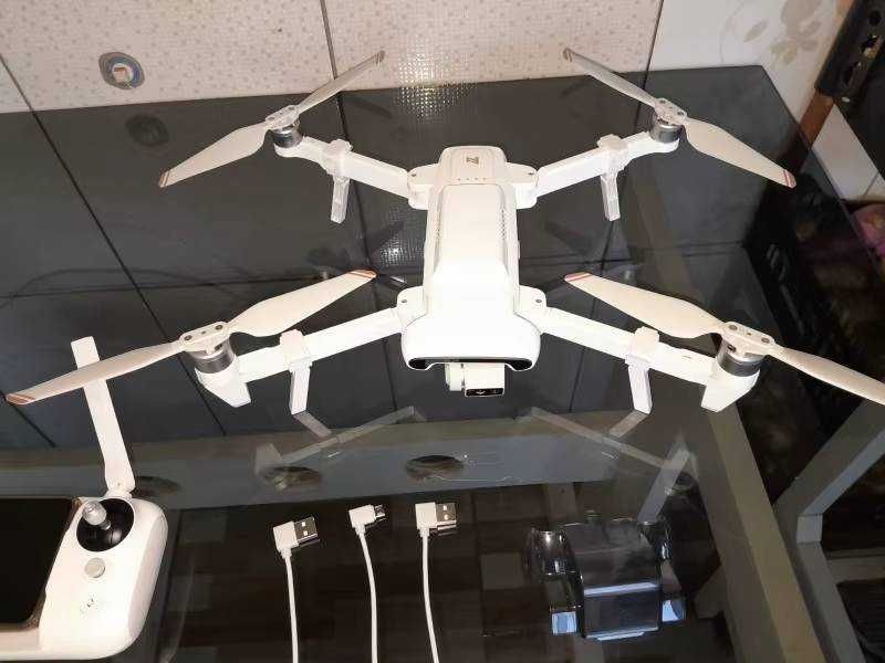 Dron FIMI X8 Tele Max 30x  zoom  hybrydowy czas lotu 47 minut