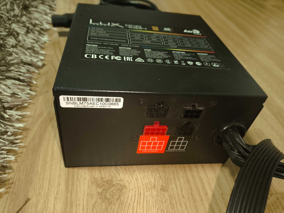 Fonte Alimentação Modular Lux RGB 750M