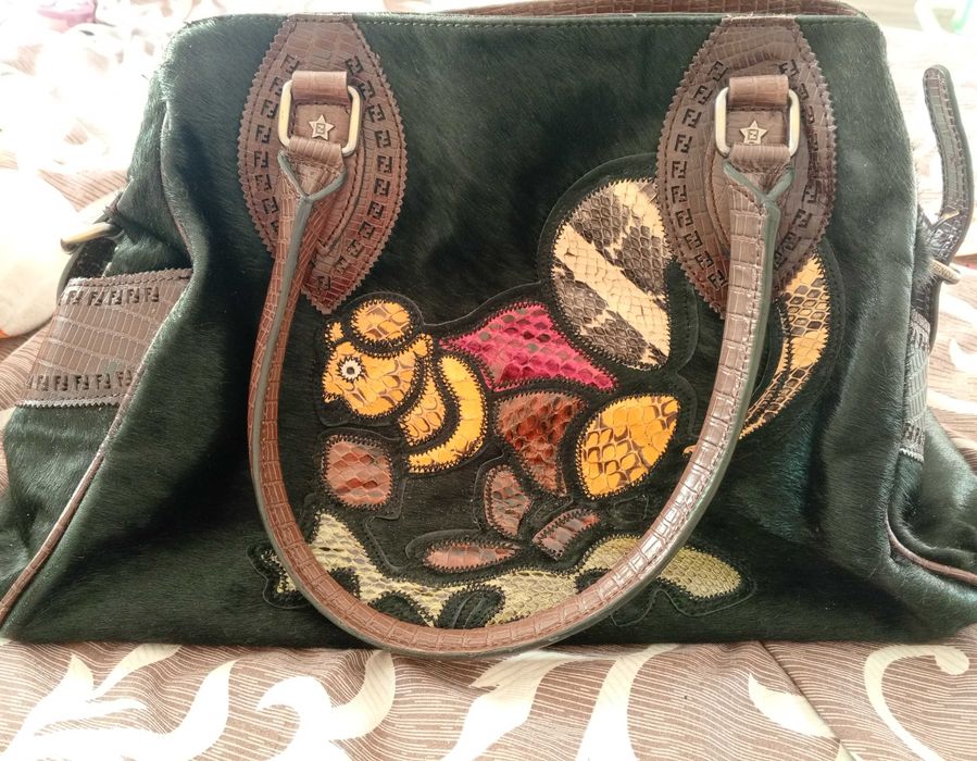 Колекційна сумка Fendi Squirrel Spy Bag — Оригінал (Limited Edition)
