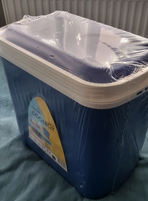 Lodówka turystyczna 24L + 2 wkłady mrożące 0.400