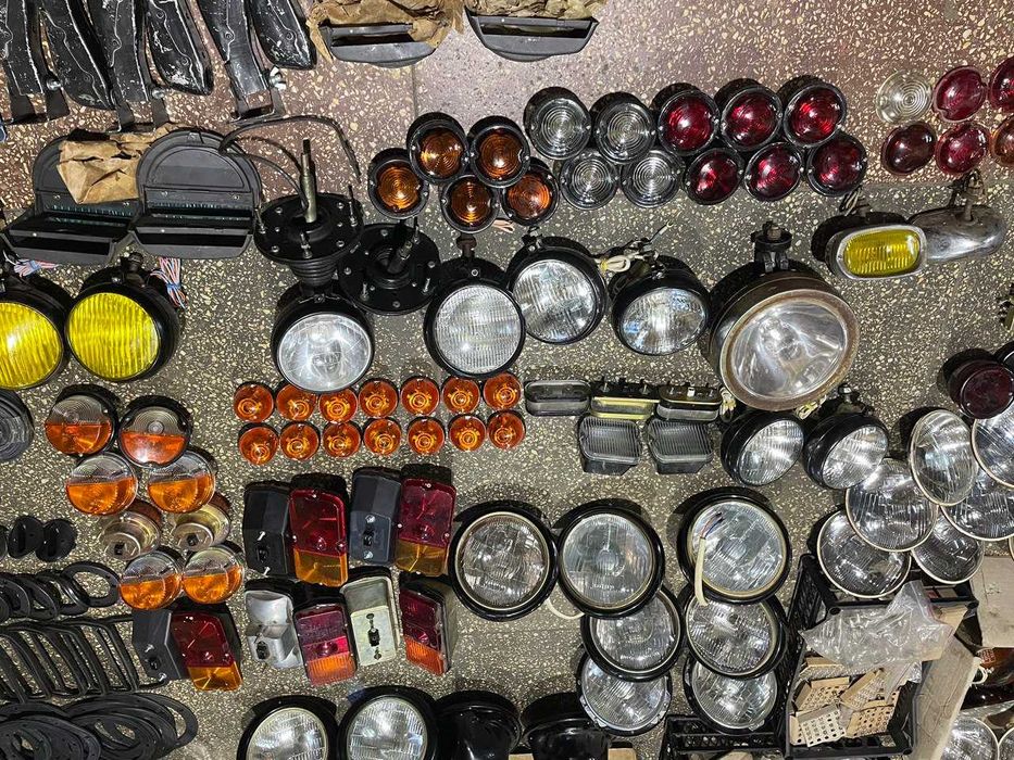 Фари, стопи, габаріти Уаз 452, Уаз 469, Газ 52, Газ 53, Зіл, Камаз