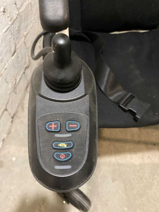 Wózek elektryczy Antar AT52304