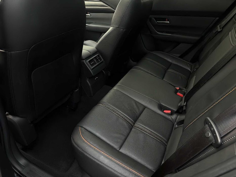 Mazda Cx-50      2024