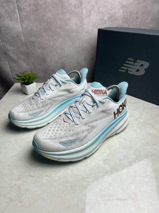Кросівки Hoka Clifton 9 Розмір 42.5 Original Взуття