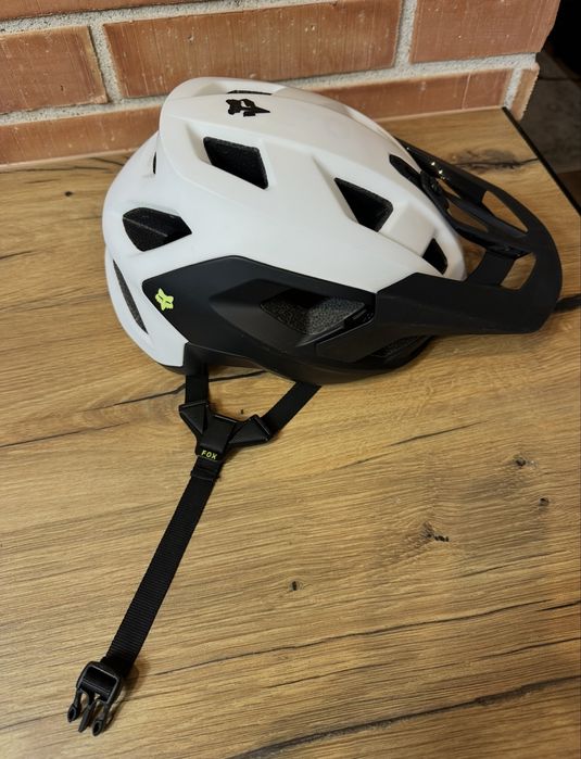 Kask rowerowy FOX Speedframe biało-czarny 51–55 cm