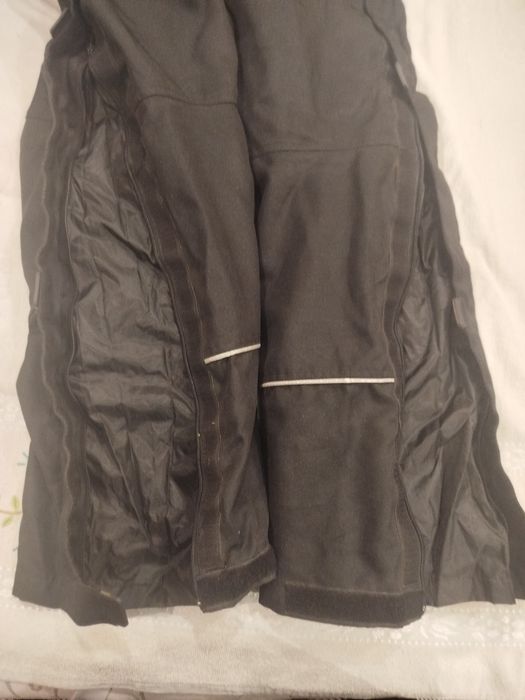 Продам мотоштаны.