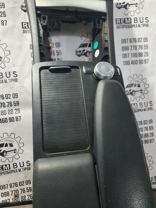 Центральна консоль Mercedes w207 e coupe c207 w204 c-class