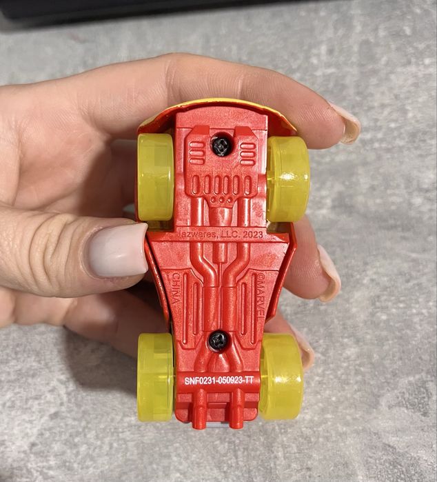 Металева машинка Marvel Iron Man, оригінал Jazwares