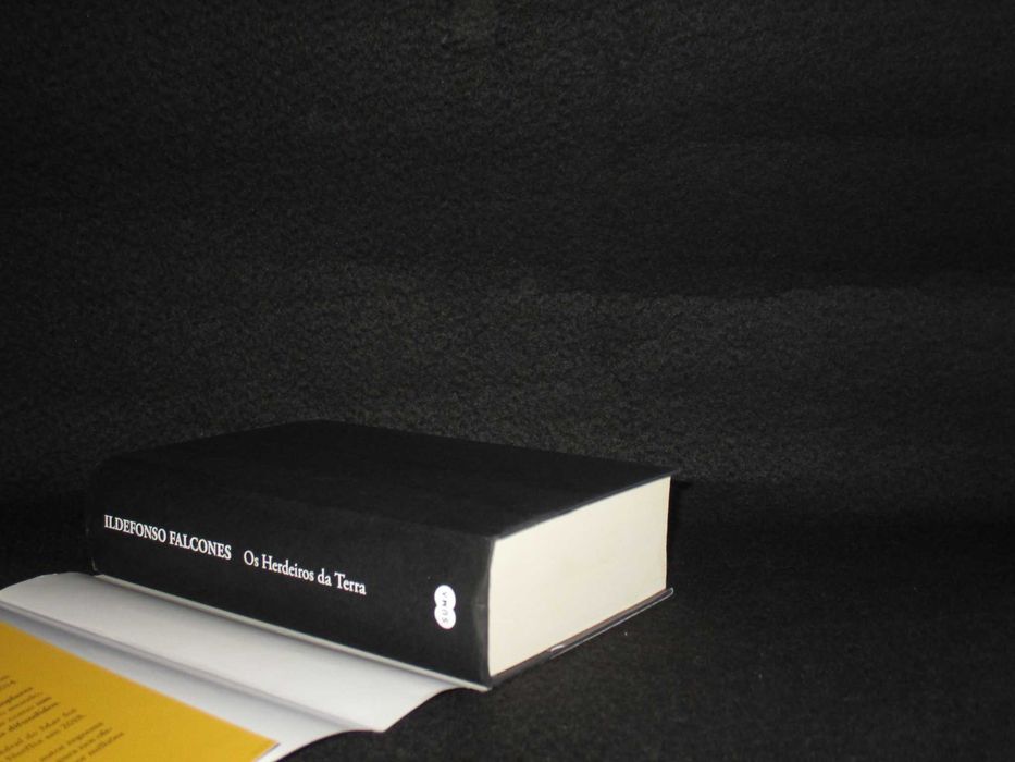 Livro Os Herdeiros da Terra Ildefonso Falcones Edição Limitada