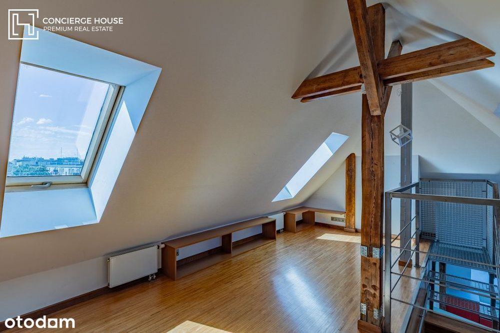 Wyjątkowy loft przy metrze Racławicka - poddasze