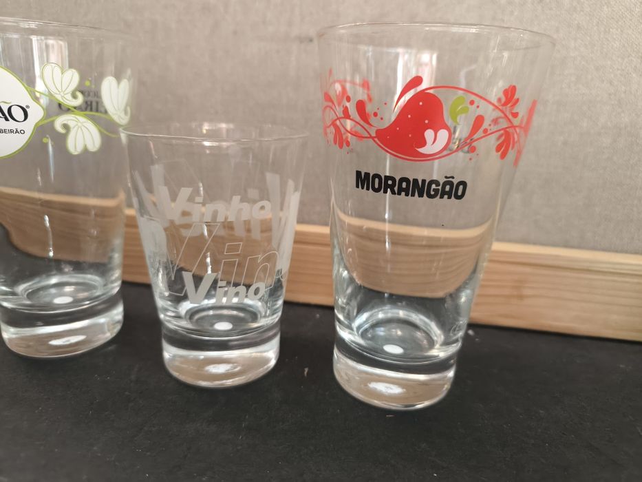 Conjunto de 3 Copos Licor Beirão (Caipirão e Morangão) + Vinho
Conjunto ideal para quem gosta de preparar cocktails em casa