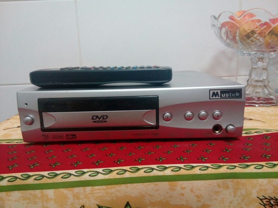 Dvd cinzento