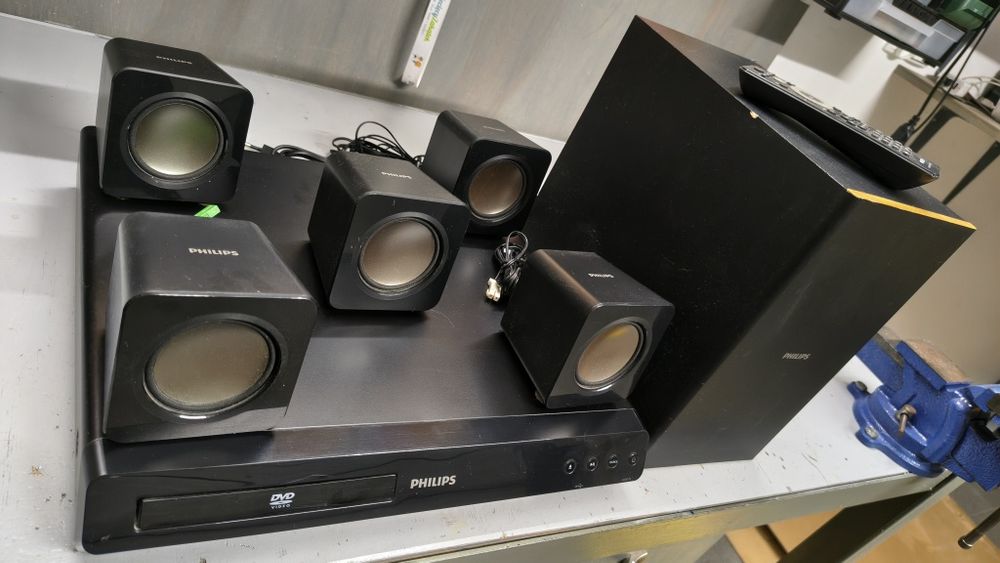 Philips dvd głośniki 5 + 1