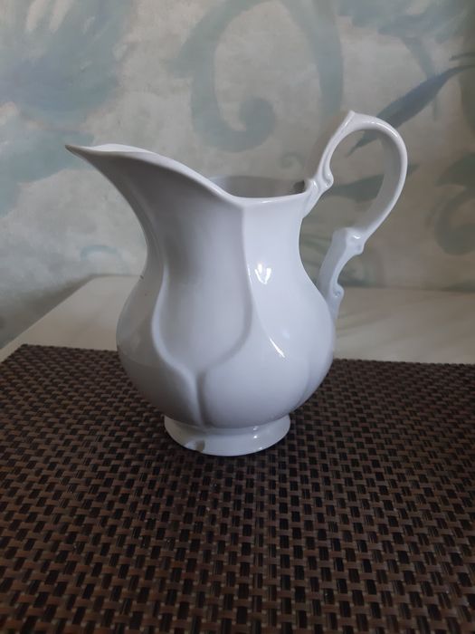 Белый соусник, возможно для хендмейд