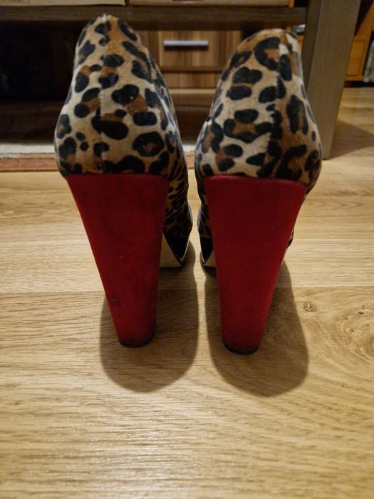 Buty na platformie
