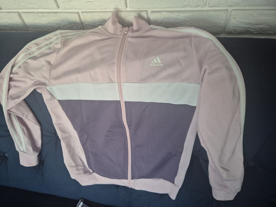 Sprzedam dres Adidas rozm. 158