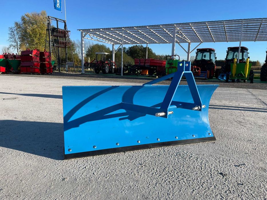 Pług do śniegu 1,5m zawieszany do minitraktorków Taret