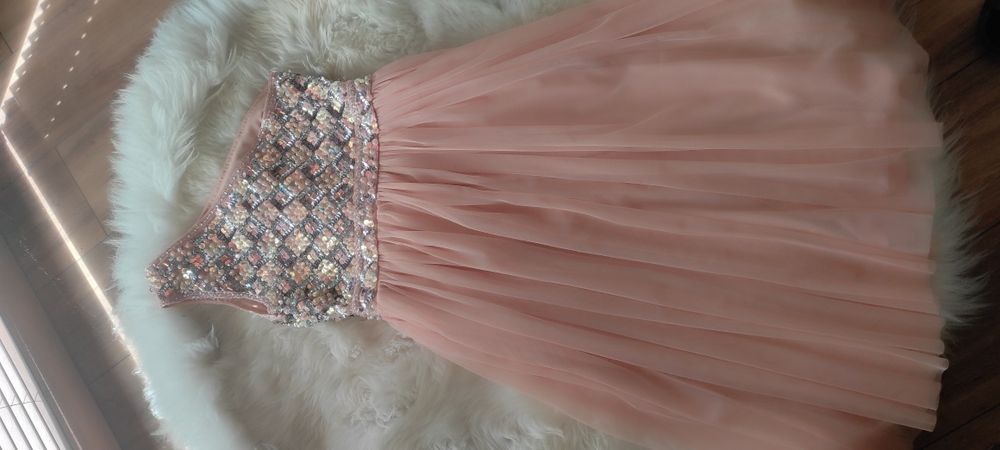 Sukienka tiulowa cekiny Asos M/L