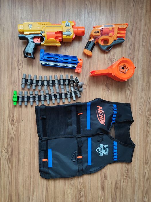 Ствол,бластер,тактичний жилет,обойма магазин для патронів Nerf hasbro
