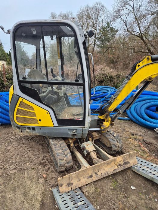 Wacker Neuson ET18  Minikoparka Wacker Neuson ET18 zestaw z przyczepą Niewiadów BR2 2019r.