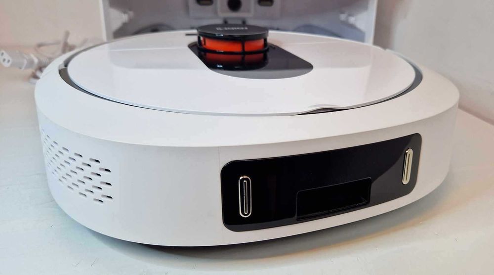 Robot sprzątający Roidmi EVA