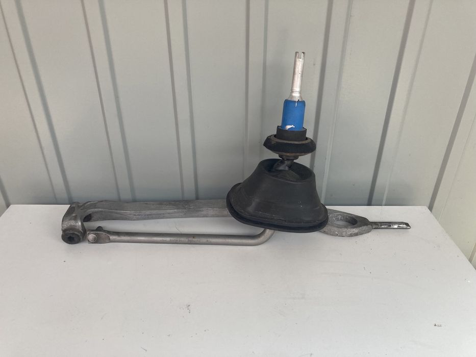 BMW wybierak skrzyni biegów mechanizm lewarek zmiany N13B16 f20 f30